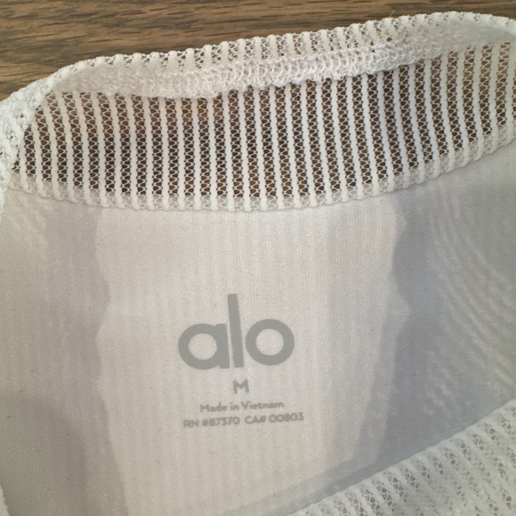 Alo Yoga Striped Mesh Synergy Long Sleeve Dress in white Size M - Picture 4 of 5